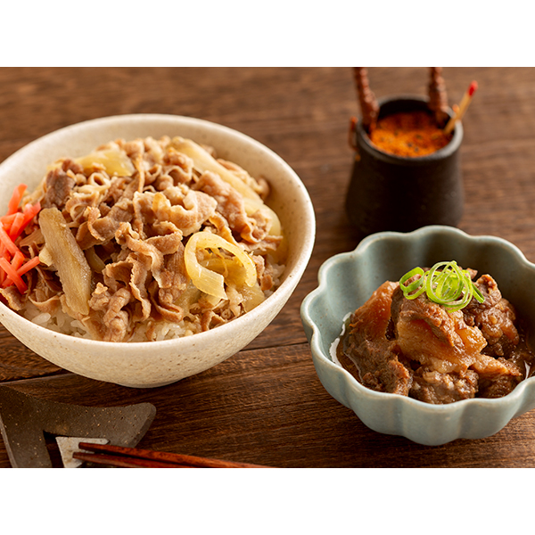 ◇〈日本料理 寺田〉国産牛の牛丼と牛すじ煮込み*