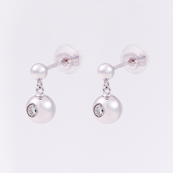 qŊ㍁rK18WG_ChsAXEEhXCO