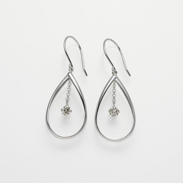 qŊ㍁rK18WG_ChsAXyH&Cz