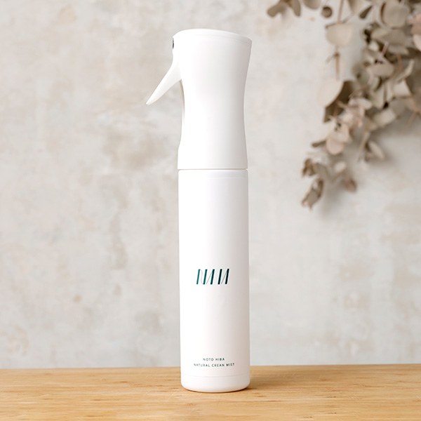 qNAIA/iCAr\oqo i`N[~Xg 300ml