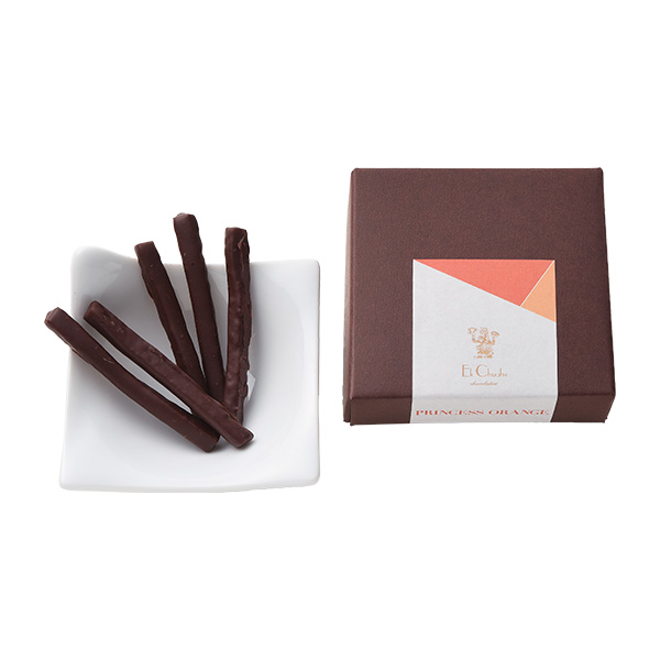 147�qEk Chuah / �G�N�`���A�r�v�����Z�X�I�����W PO-135