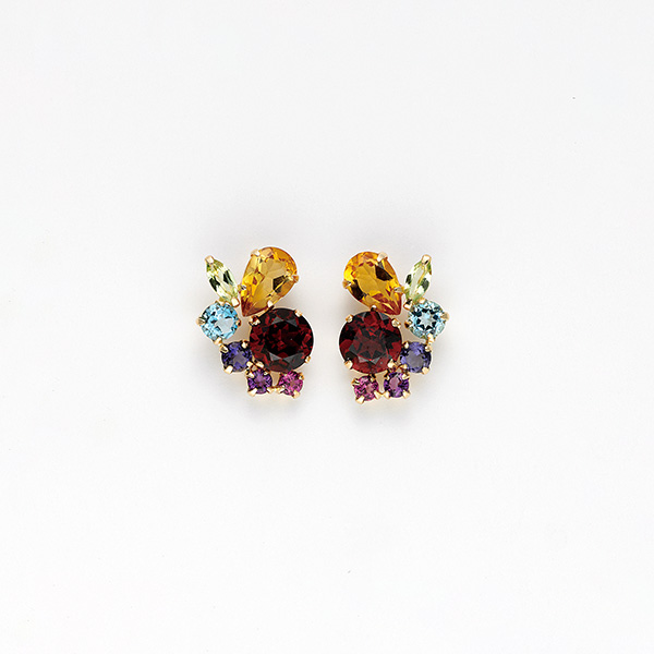 �q�Ŋ㍁�rK18�}���`�J���[�X�g�[���s�A�X/7�F�A�~�����b�g