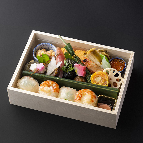 �� ��̓� �y5��9���E10�����͂��z�q���s �F�� �C�����r��̓��j���V