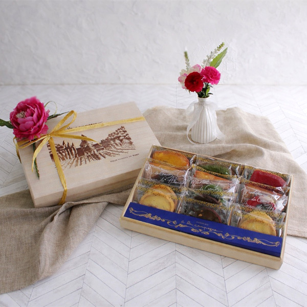 ��̓� �y5��10��(��)������z�q�A�E���E�J���p�[�j���r�R�t�� �O�[�e15����(�s�b�N�t)