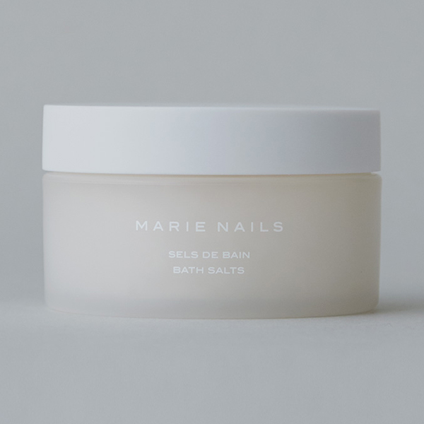 �qMARIE NAILS/�}���[�l�C���Y�r�}���[�l�C���Y �o�X�\���g 120g