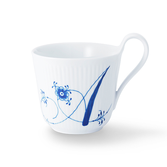 qC Ryn[QrAt@xbg RNV At@xbg }O uAv