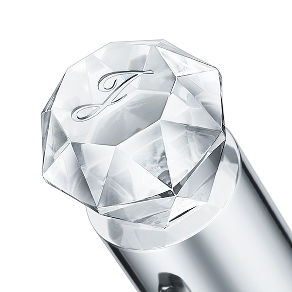 〈ジルスチュアート〉 チークカラー ブラシ