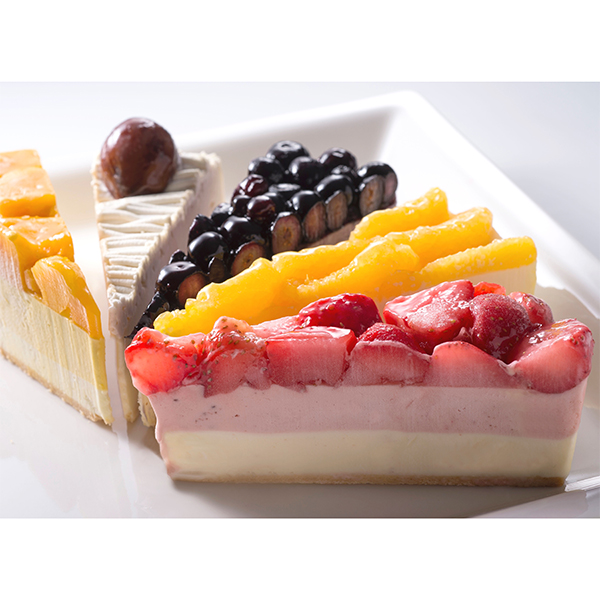 ○東京〈銀座千疋屋〉銀座フルーツタルトアイス