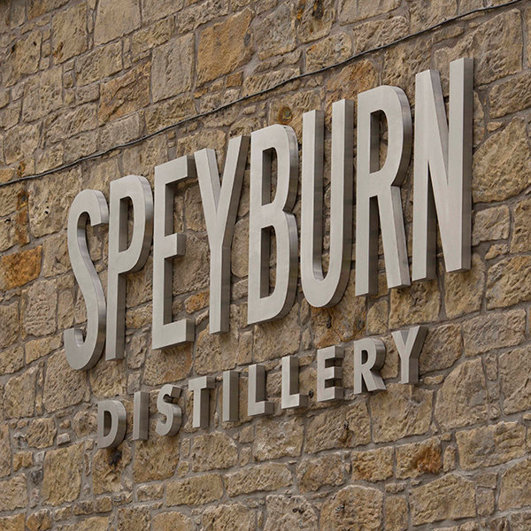 VOg XyCo[ 10N 40°700mL