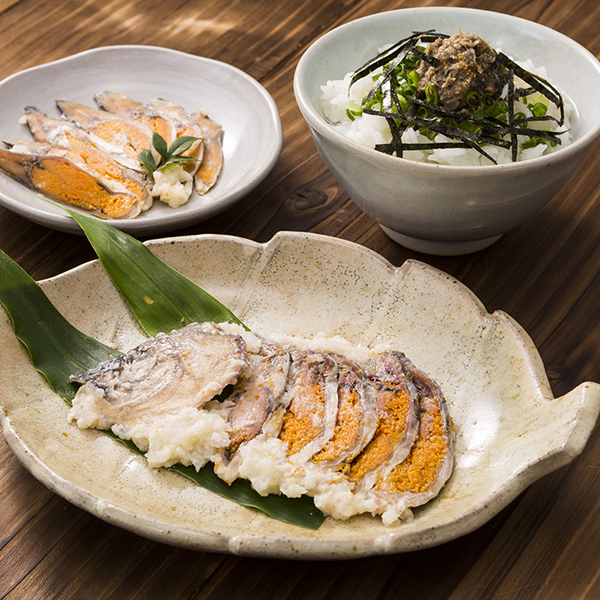 ◆草津店取扱い商品〈鮒味〉鮒寿司2種食べ比べセット(にごろ・げんごろう)