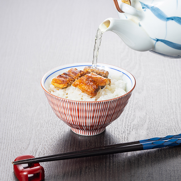 ÓX戵iq̓XނrEȂRϋl