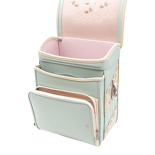 q2026 ߓS̃hZrVReBG@~gO[×AC{[@y z