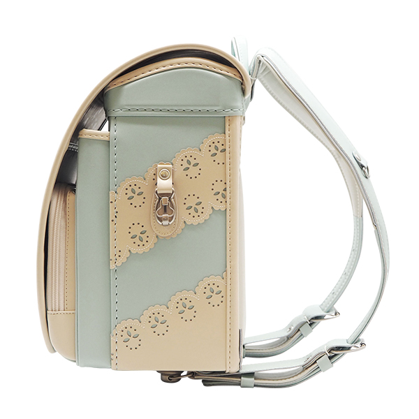 q2026 ߓS̃hZrVReBG@~gO[×AC{[@y z