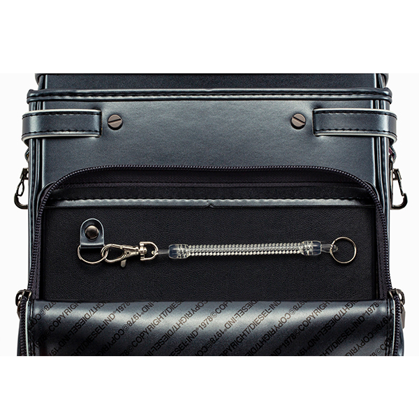 q2026 ߓS̃hZrfB[[ ObV[  }bg@K^@y z