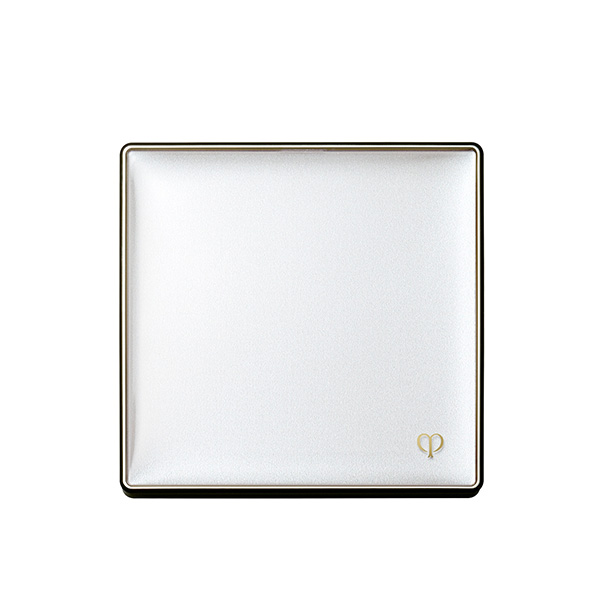 〈クレ・ド・ポー ボーテ〉ケース(タンナチュレールプードルブラン)