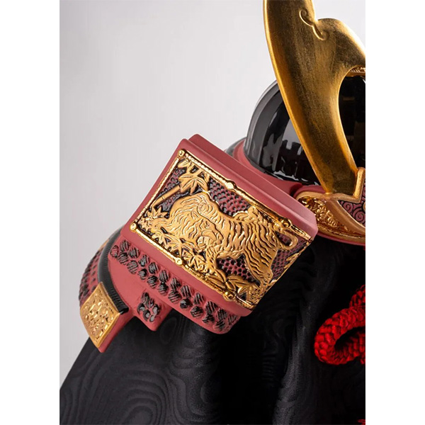 〈リヤドロ〉兜(龍虎)【五月人形】【送料無料】