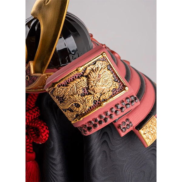 〈リヤドロ〉兜(龍虎)【五月人形】【送料無料】