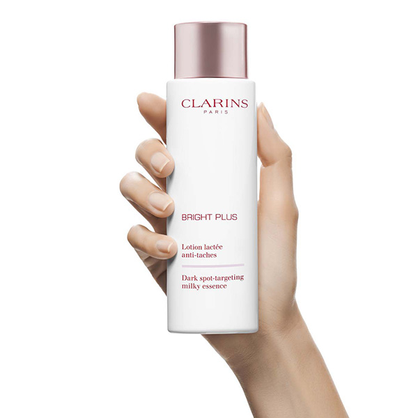 〈CLARINS〉ブライトプラス ミルキーエッセンス ローション【医薬部外品】