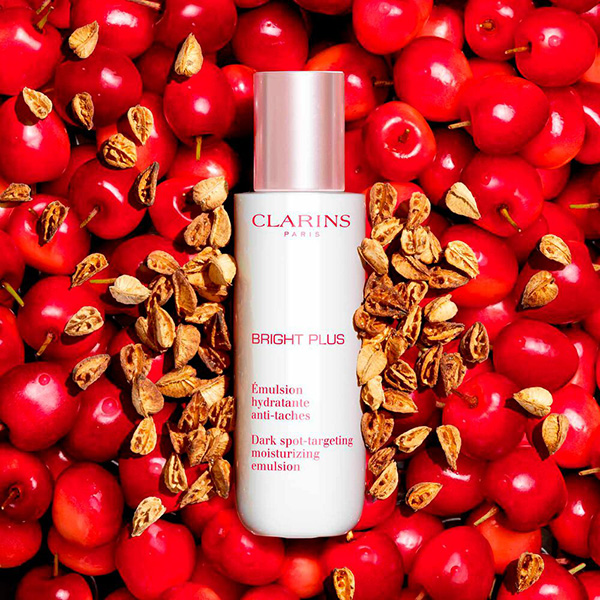 〈CLARINS〉ブライトプラス モイスチャライジング エマルジョン【医薬部外品】