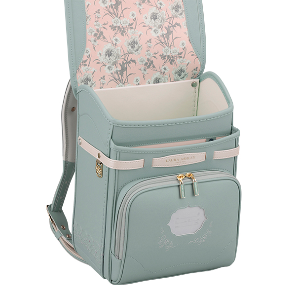 q2026 ߓS̃hZr[ AVC ptFbg@_bNGbO~g@y z