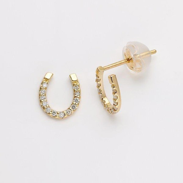 〈芝翫香〉K18ダイヤモンドピアス・馬蹄