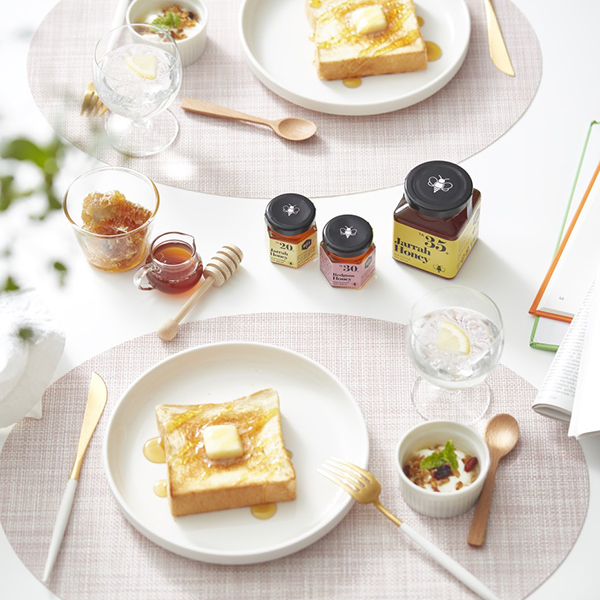 qA BUZZ FROM THE BEESrJarra Honey(Wnj[) TA35{ 250g