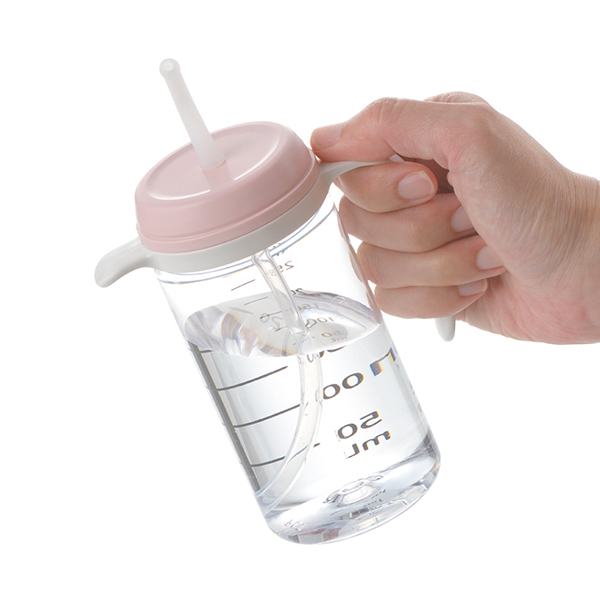 〈リッチェル〉使っていいね!飲みやすいストローコップ300