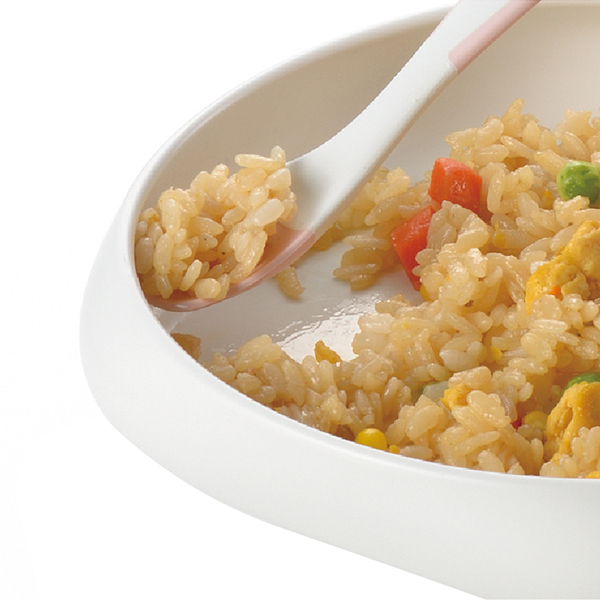 〈リッチェル〉使っていいね!すくいやすいお皿