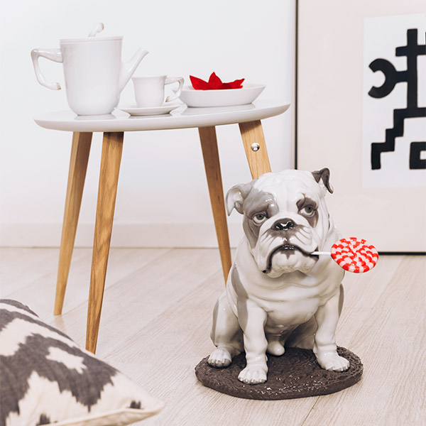 〈リヤドロ〉ブルドッグとロリポップ