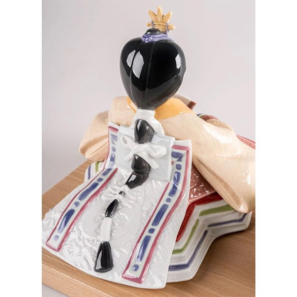 〈リヤドロ〉雛人形(若草)【ひな人形】【送料無料】