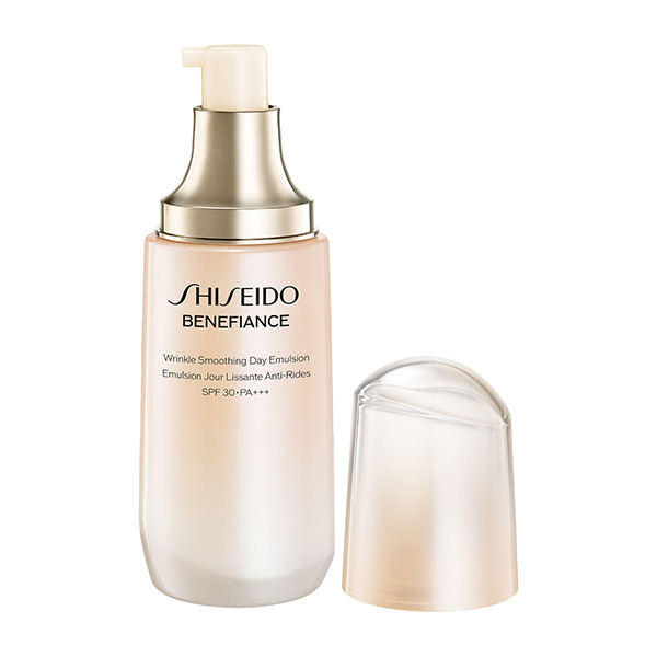 〈SHISEIDO ベネフィアンス〉リンクル スムージングデーエマルジョン