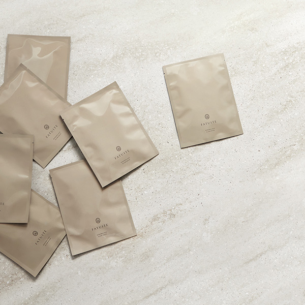 〈FATUITE/ファチュイテ〉リニューアレイジ グロウマスク