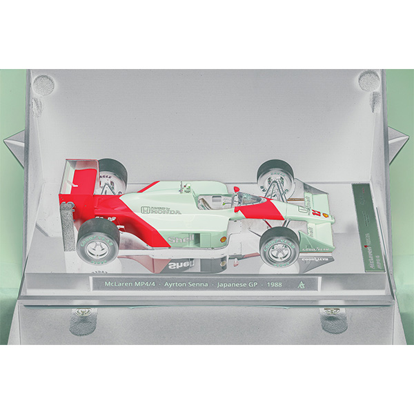 マクラーレン MP4/4 Amalgam Collection 1:18スケール｜近鉄百貨店