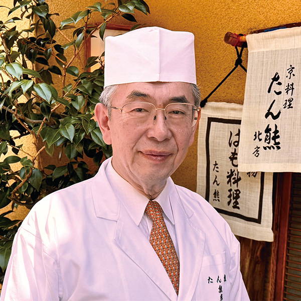 ●【12月31日お届け】【347】京料理 たん熊北店×オテル・ドゥ・ミクニ×トゥーランドット臥龍居 3人用、三重折(和・洋・中)