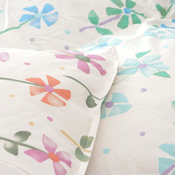 qÃR[|[Vr2026N܁@Vr@Hъ|ӂƂ@Jo[t/sN