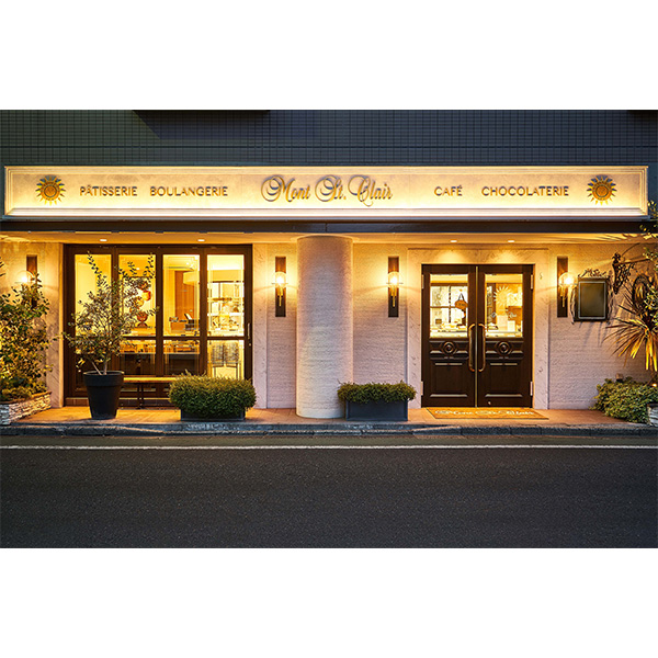 Xy1224()Az18.qTN[rVgsX^[V