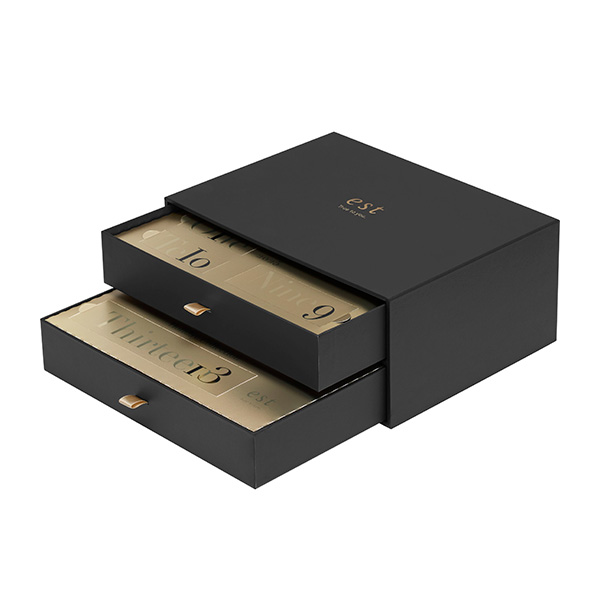 〈エスト〉エスト ホリデーコレクション 2025