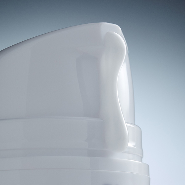 〈ダーマロジカ〉Sリッチ クリーム