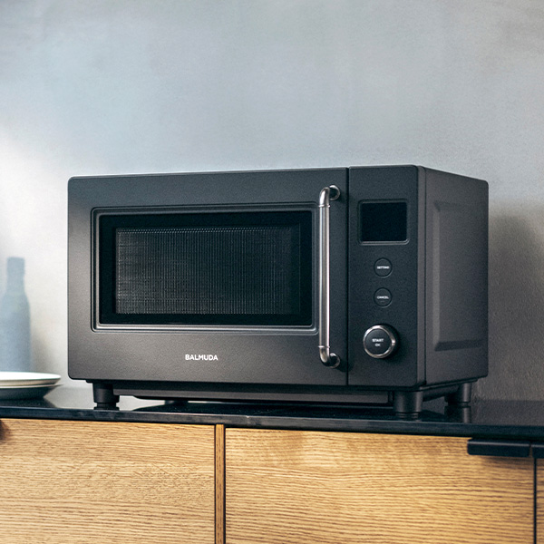 �q�o���~���[�_�rBALMUDA The Range S �u���b�N