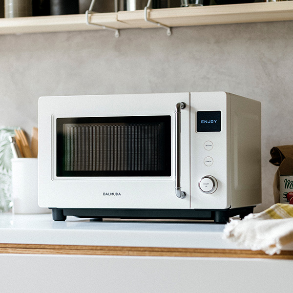 �q�o���~���[�_�rBALMUDA The Range S �u���b�N