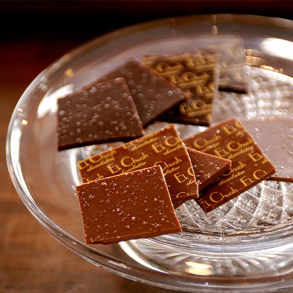 144�qEk Chuah / �G�N�`���A�r���`���R���[�g�~���N SCM-15