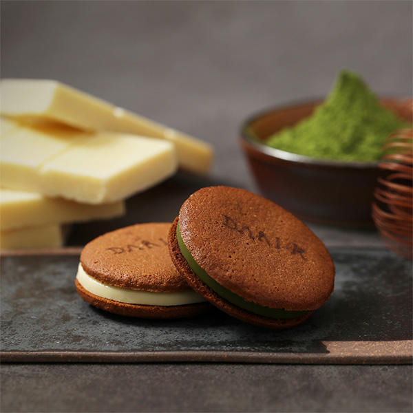 155�qdari K / �_���P�[�r�J�J�I�T���h�N�b�L�[2����(�z���C�g�E����) A1002013