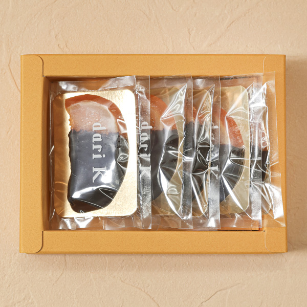 161�qdari K / �_���P�[�r�I�����W�F�b�g -�����I�����W- A000022