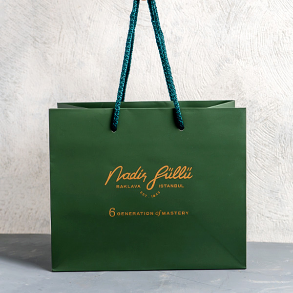 248�qNadir Gullu / �i�[�f�B���E�M�����r�o�N�����@BOX 4�� �z���C�g