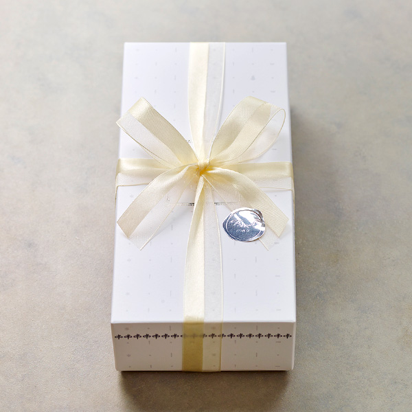 �q�|�A�[���r�v�e�B�E�A���W��un