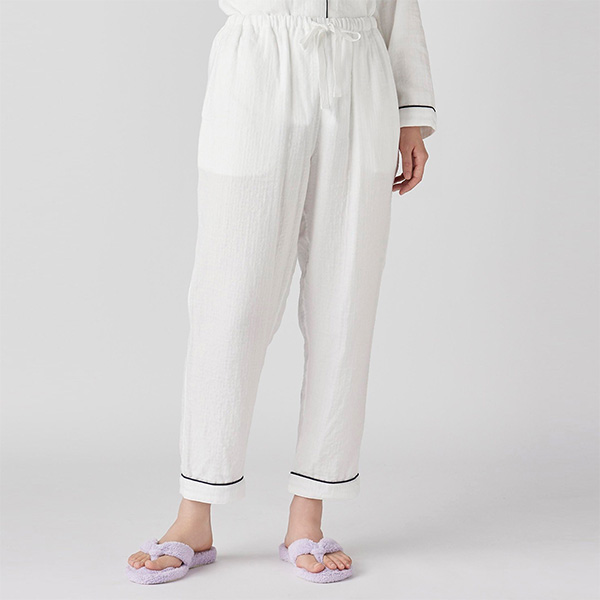 〈UCHINO〉マシュマロガーゼパイピングレディスパジャマ/ホワイト