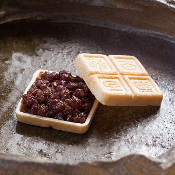 ��̓� �q�߉������r��̓��a�َq�l��