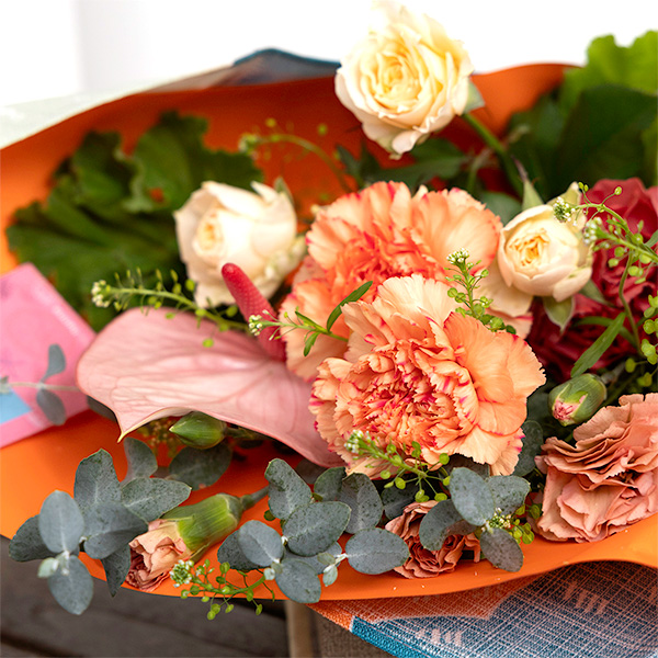 ●母の日〈hanna/ハンナ〉花束「ミューシグM」