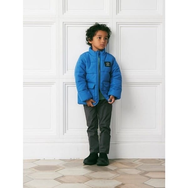 �q�ׁׂr2027�N���܁@�j��