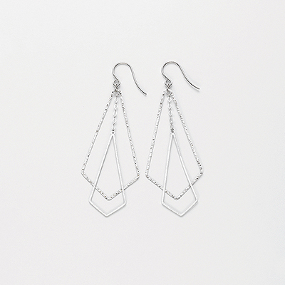 〈芝翫香〉K18WGアメリカンピアス・スイング